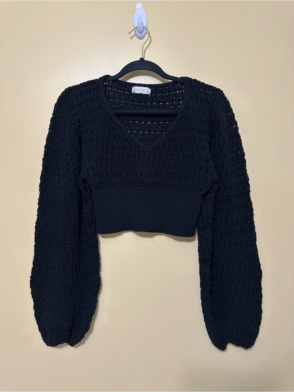 Altar’d State Long Sleeve Knit Cropped Sweater Women M Black Balloon Sleeve